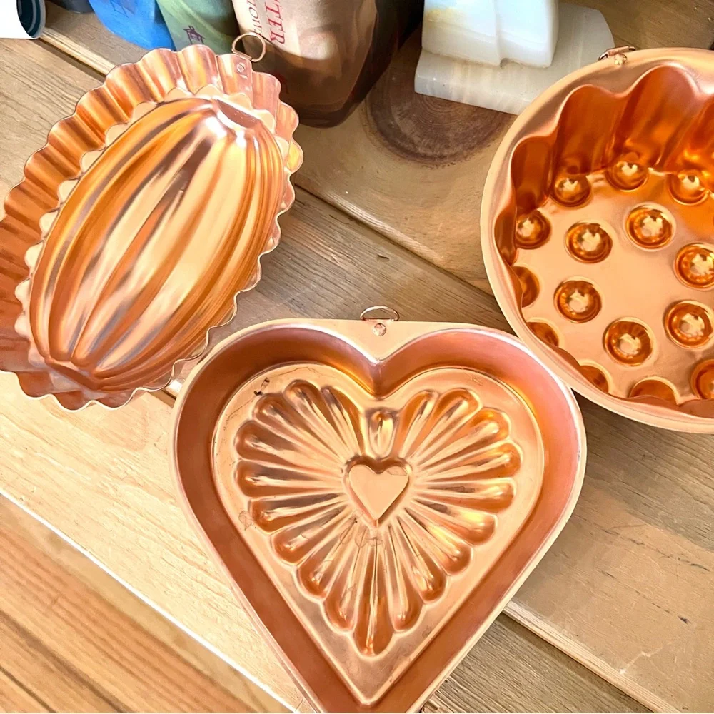 Vintage Set Of 4 Copper Tone Jello Baking Molds